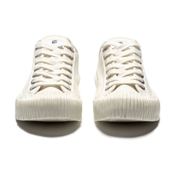 Excelsior Classic Bolt Low Top White Sneakers Unisex M6/ W7.5 NIB - Picture 3 of 11